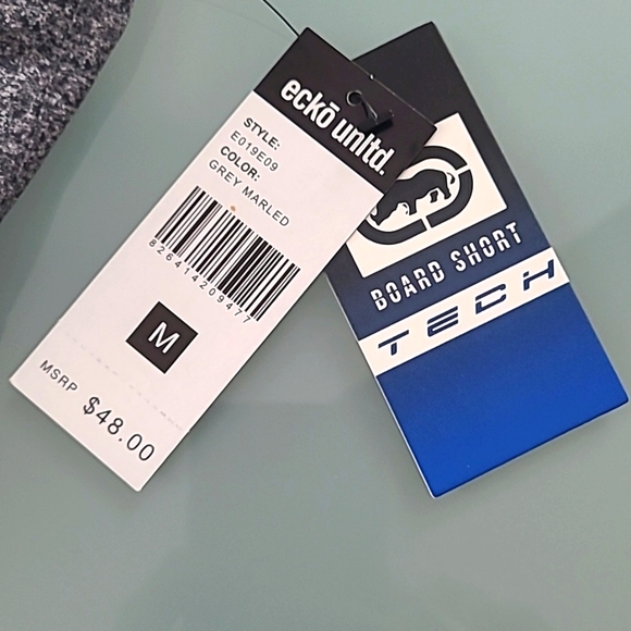 Ecko Unltd Men's Board Shorts, size medium, gray, NWT. - Picture 4 of 4